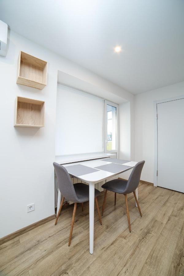 Tf Apartment Двокімнатні Апартаменти В Центрі Міста Poltava Exteriér fotografie