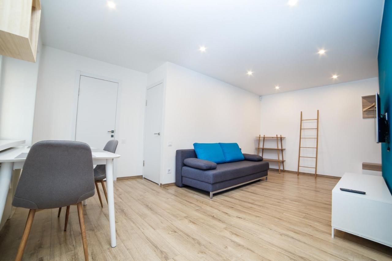 Tf Apartment Двокімнатні Апартаменти В Центрі Міста Poltava Exteriér fotografie